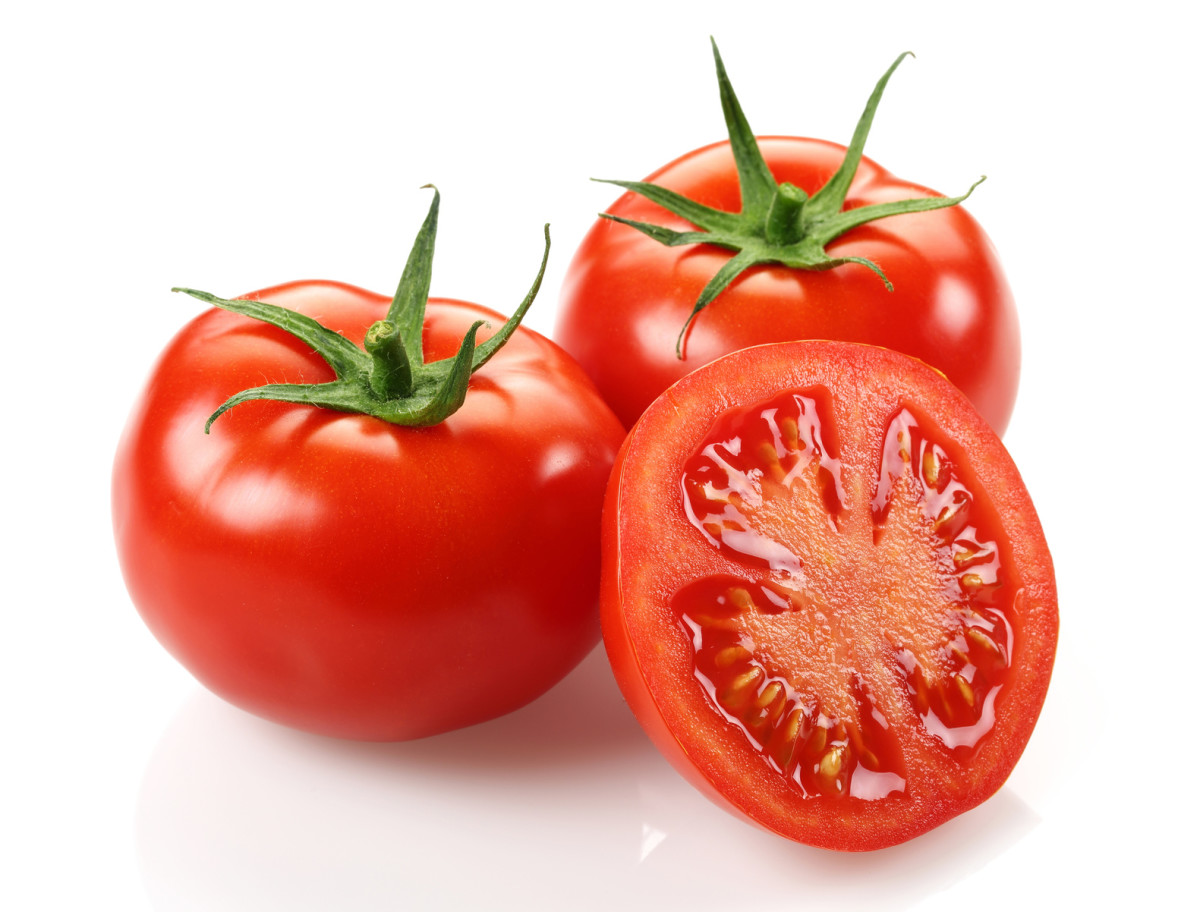 Healthy End of Summer Tomato Recipe: Mediterranean Salad