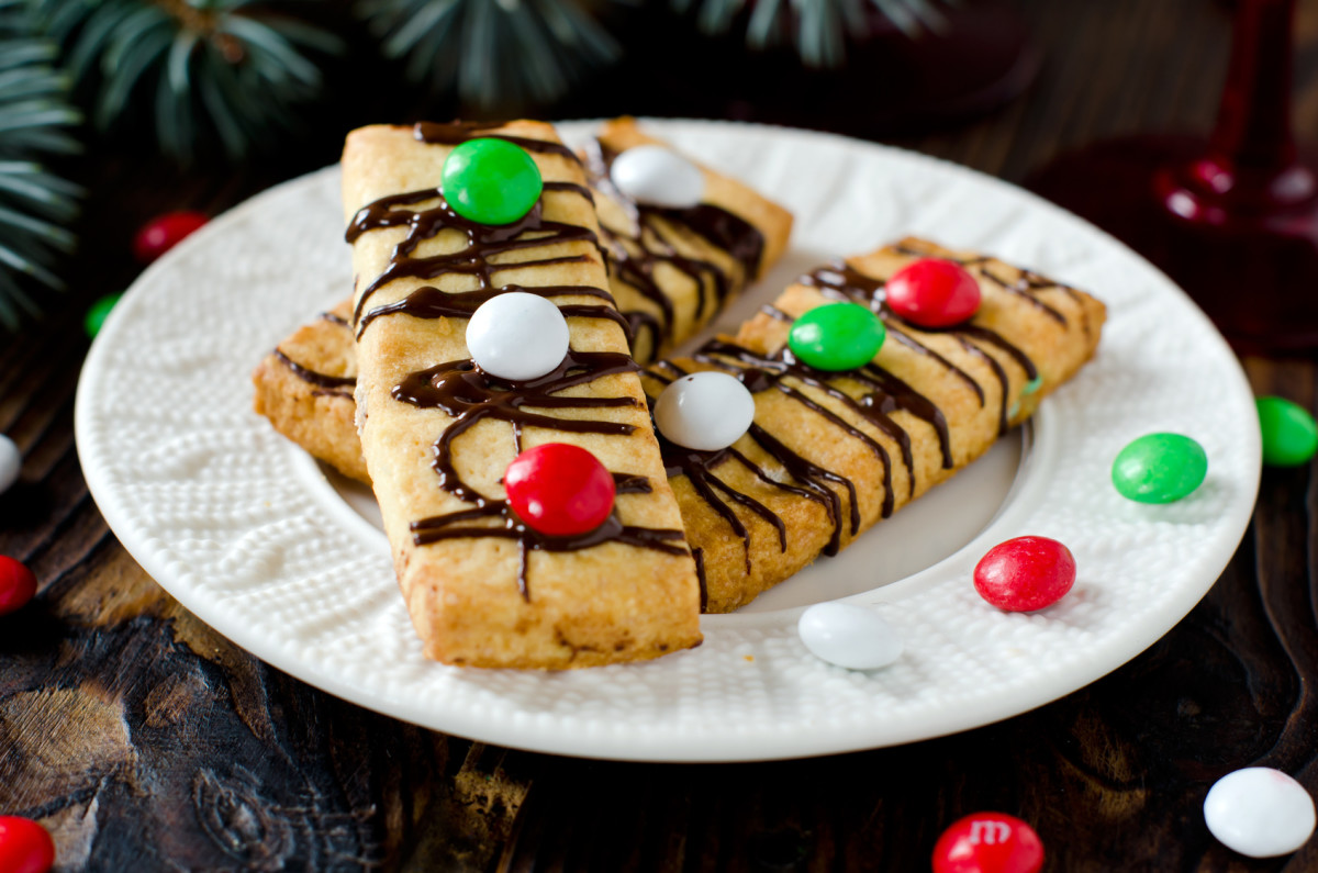 Easy Holiday Dessert Recipe: Cake Mix Cookie Bars