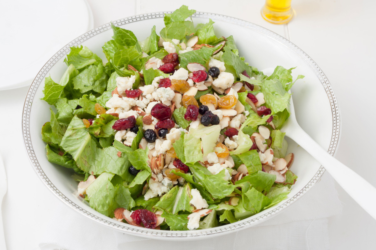 National Nutrition Month 2016: Apple Almond Salad